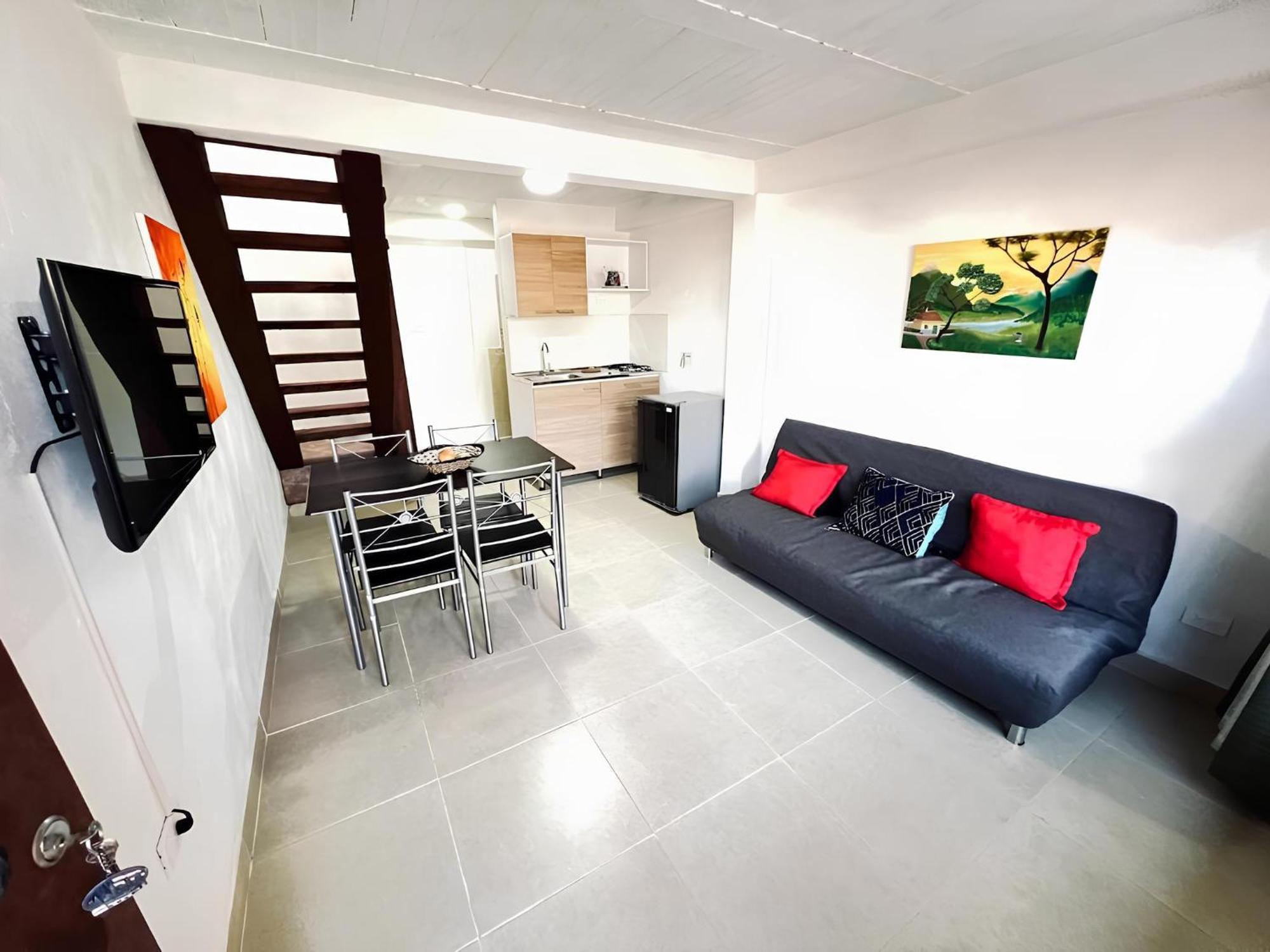 Next To The Airport - Cute Home Rionegro Buitenkant foto